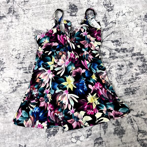 Swim Solutions One Piece Swimsuit Sz 20W - Picture 1 of 6